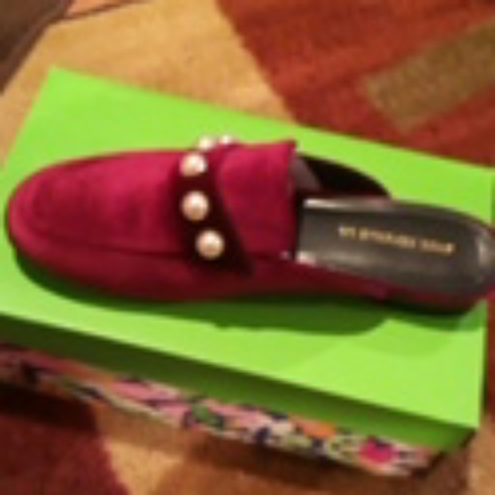 Shoes - Picture 3 of 3